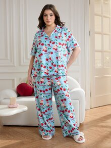HELLO KITTY AND FRIENDS | SHEIN 大码女式卡通樱桃印花短袖上衣和宽松长裤睡衣套装 - 藍色 - 查看 5