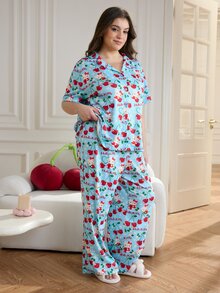HELLO KITTY AND FRIENDS | SHEIN 大码女式卡通樱桃印花短袖上衣和宽松长裤睡衣套装 - 藍色 - 查看 6