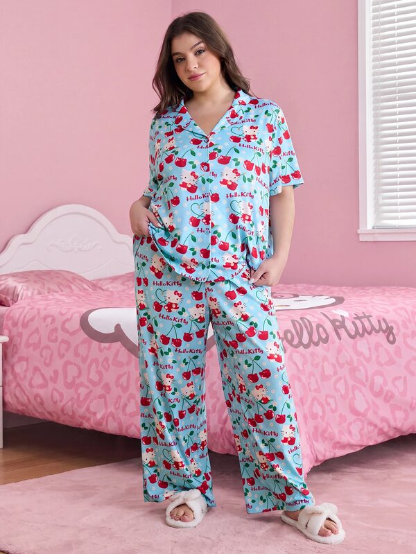 HELLO KITTY AND FRIENDS | SHEIN 大码女式卡通樱桃印花短袖上衣和宽松长裤睡衣套装