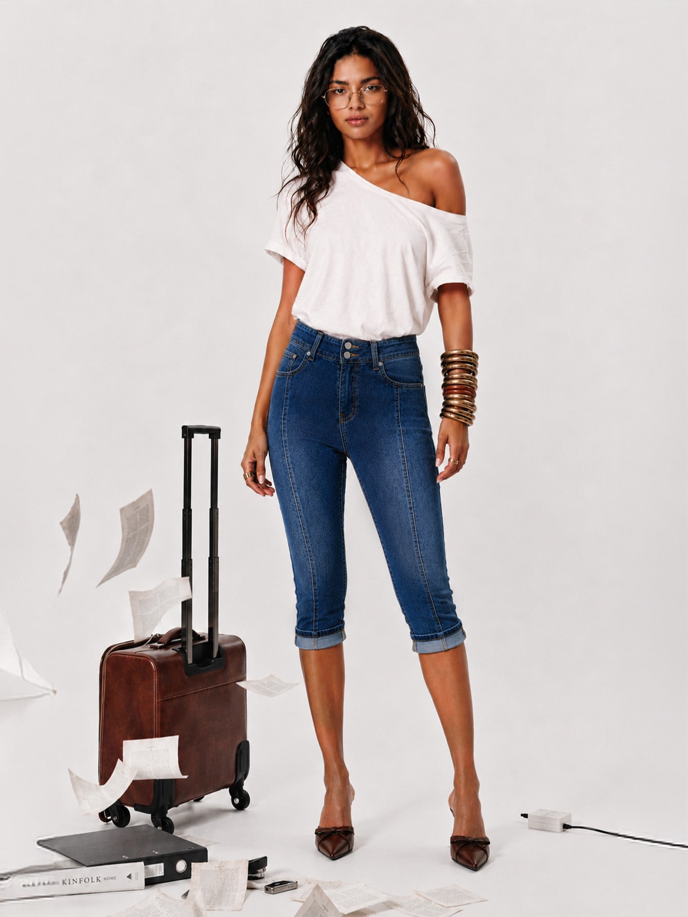 Mid Wash Denim Slim Fit Capri Shorts, view 4