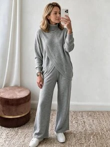 Louniche Elegant High Neck Design Long Sleeve Women's Sweater 2 Pieces Set - Grey - View 3