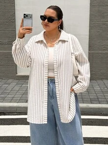 SHEIN CURVE+ 大尺碼休閒柔軟修身得體端莊優雅曲線感通勤米色襯衫 正式沙灘度假時裝週辦公室婚禮秋季 - 墨綠色 - 查看 8