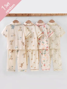 [1 Set Randomly Sent]Girls' Toddler Pajama Set With Playful And Natural Vibe, Light Beige Top With Classic Lapel Design, Contrasting Trim On Neckline, Cuffs And Hem, Short Sleeve Long Pants Pajama Set With 4 Different Prints: Floral, Bear, Bow, Strawberry, Rabbit, Surprise Blind Box Randomly Sent 1 Set - Multicolor - View 3