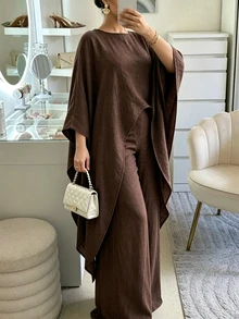 Modelyn Kemeja Panjang Longgar Lengan Kelelawar Warna Cokelat dengan Celana Panjang Lurus Berpinggang Elastis, Setelan 2 Potong Ukuran Plus yang Modis, Elegan, dan Cantik - Coklat - View 3