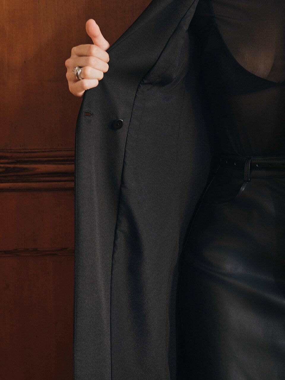 Anewsta Urban Modern Casual Commute Versatile Daily Black Solid Color Long Women's Blazer Jacket