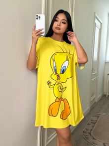 LOONEY TUNES X SHEIN Plus Size Women Cartoon Print Round Neck Nightgown, - Yellow - View 4