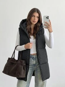 Siren Gaze Women's Black Hooded Puffer Winter Vest With Shiny Rhinestone Detailing - الأسود - مشاهدة 1