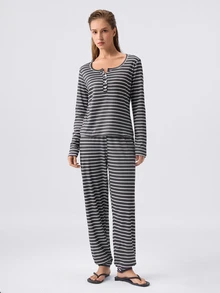 Loungeista Setelan Piyama Wanita Atasan Lengan Panjang Motif Garis-garis Kasual dengan Kancing Jepret Depan, Pakaian Musim Gugur dan Musim Dingin - Dark Grey - View 5