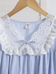 SHEIN 青少年女孩寬鬆休閒童裝 刺繡蕾絲飾邊拼接藍白條紋梭織長袖蝴蝶結家居服 淺藍色 秋冬套裝 - 淺藍色 - 查看 6