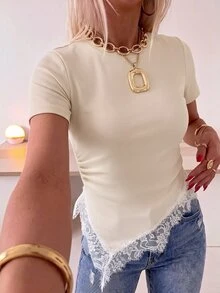 Firerie 女款極簡優雅休閒度假通勤修身T恤上衣，黑色短袖收腰不對稱下擺蕾絲飾邊，適合度假、海灘、假日穿搭 - 彩色 - 查看 8