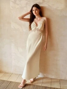 MOTF PREMIUM ELEGANT LACE PATCHWORK LONG SATIN NIGHTGOWN, SPRING/SUMMER - Apricot - View 4