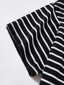 SHEIN Teen Girls Summer New Knit Striped Casual Loose Short Sleeve T-Shirt And Pants Set - Black and White - View 5