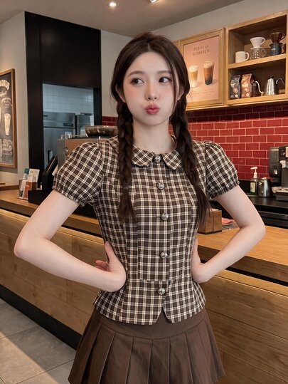 Comfortcana Blouse style collégial à carreaux pour femmes, manches courtes à pétales, simple boutonnage