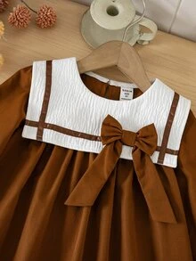 Emery Rose Kids Emery Rose Kids 女童編織對比色彼得潘領3D蝴蝶結休閒洋裝 - 卡其色 - 查看 6