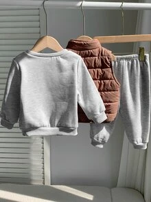 SHEIN 3pcs Baby Boy Cute Autumn/Winter Versatile Deep Blue Fleece Lined Thick Vest Jacket, Grey Long Sleeve Sweatshirt, Long Pants Set, 3-Piece Outfit, Jacket Set, Infant Set, Autumn/Winter Set, Sweatshirt Set, Sports Set - Multicolor - View 2