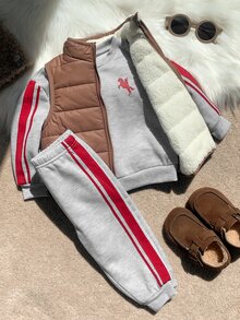 SHEIN 3pcs Baby Boy Cute Autumn/Winter Versatile Deep Blue Fleece Lined Thick Vest Jacket, Grey Long Sleeve Sweatshirt, Long Pants Set, 3-Piece Outfit, Jacket Set, Infant Set, Autumn/Winter Set, Sweatshirt Set, Sports Set - Multicolor - View 7