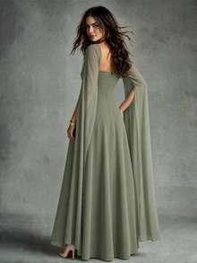 Calvaya Women's Green Lightweight Shawl Dress For Resort Vacation, Spring/Summer - Green - View 2