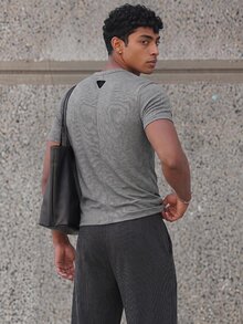 ESTAVOR Men T-Shirts - Grey - View 9