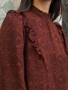 Nöista Rust Brown Paisley Mini Dress With Ruffle Neckline, Puff Sleeves And Fitted Cuffs. A Cute, Elegant Vintage Style For Fall And Going Out Party Everyday - Redwood - View 6