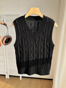 SHEIN (Tween女孩) 淺杏色V領刺繡針織背心毛衣，柔軟舒適，適合日常穿著、外出、旅行、度假、居家、托兒中心與玩耍 - 黑色 - 查看 5
