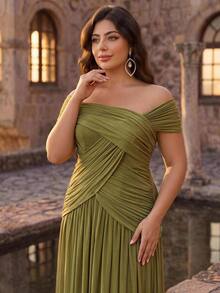 Aureia Plus Size Elegant Romantic Green Off-Shoulder Ruched Patchwork A-Line Evening Dress, Suitable For Evening Party, Date, Ball, Vacation, Wedding, Event, Bridesmaid Dress - Green - View 7