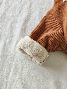 SHEIN Vintaside Kids 男嬰簡約復古燈芯絨保暖內裡連帽長袖連身衣，適合日常穿著、外出與運動，秋冬完美選擇 - 棕色 - 查看 8