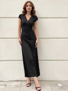 Modelyn Elegant Floral Lace Patchwork Polka Dot Print V-Neck Fall Long Dress - Black and White - View 4