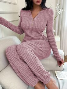 SHEIN Conjunto de pijama informal de mujer con cuello en V acanalado, abotonado y de manga larga - Rosa - Ver 1