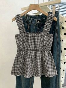 SHEIN Franclia 2026新款女士红色格纹吊带背心，Coquette Aesthetic褶皱前摆荷叶边无袖上衣，Y2K可爱荷叶边修身飘逸夏季背心，适合日常穿着、度假、海滩、街头服饰 - 黑色 - 查看 2