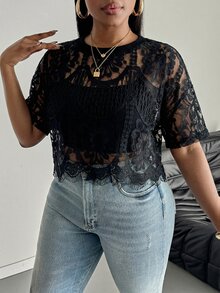 SHEIN PETITE CURVE CURVE 大尺碼女款黑色夏季優雅夜店上衣，花卉刺繡荷葉邊小巧設計，高腰度假風 - 黑色 - 查看 4