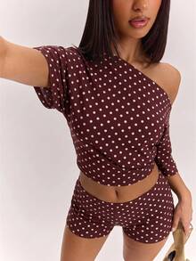 SHEIN BAE CURVE 大尺碼女款休閒優雅T恤與短褲兩件套，波點印花，街頭風，適合日常通勤、約會、派對，秋冬穿著 - 彩色 - 查看 6