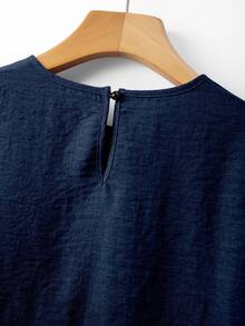 Franclia 2026夏季新款女式襯衫，黑色休閒隨性時尚辦公短袖圓領寬鬆拼接染花蕾絲飾邊泡泡袖春季 - 藏蓝色 - 查看 4
