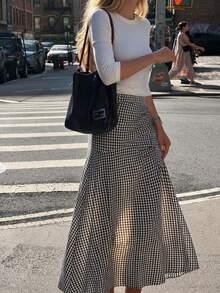 Selianne Women's Autumn/Winter Fashion Casual Asymmetrical Waist A-Line Printed Skirt, Suitable For Daily Commute And Shopping - Black and White - View 1