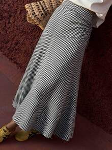 Selianne Women's Autumn/Winter Fashion Casual Asymmetrical Waist A-Line Printed Skirt, Suitable For Daily Commute And Shopping - Black and White - View 5