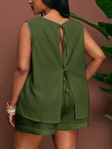 SHEIN CURVE+ 音樂節萬聖節裝扮復活節穿搭度假正式柔美優雅休閒女款無袖上衣短褲套裝 橄欖綠 夏季 - 軍綠色 - 查看 2