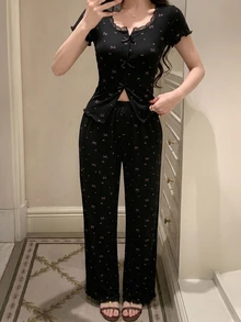 DAZY 2件組蕾絲拼接短袖開襟上衣與直筒長款睡褲夏季女款睡衣套裝 - 黑色 - 查看 3