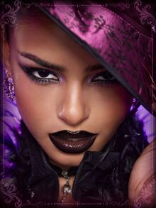SHEGLAM Dark Romantasy 系列 品牌美妝化妝品 適合女士與女孩 - 彩色 - 查看 10