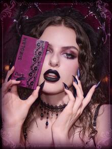 SHEGLAM Dark Romantasy 系列 品牌美妝化妝品 適合女士與女孩 - 彩色 - 查看 3