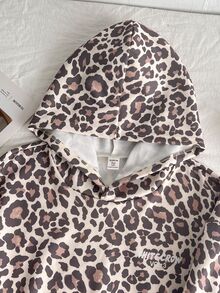 SHEIN 青少年女孩豹紋連帽套頭運動衫，滿版豹紋，寬鬆版型，白色 Brow 字體印花，秋冬款，黑色 - 棕色 - 查看 2
