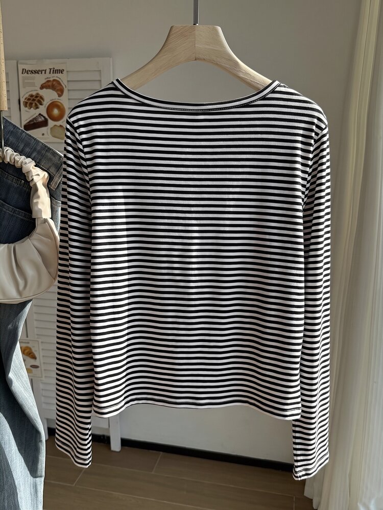 Comfortcana Plus Size Women's Striped Casual Daily Long Sleeve T-Shirt Fall - Black and White - View 2