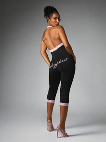 BABYPHAT Jumpsuit Capri Model Halter Neck dengan Hiasan Renda Pink dan Detail Logo Tulisan, Cocok untuk Acara Malam Musim Panas. - Hitam - View 2