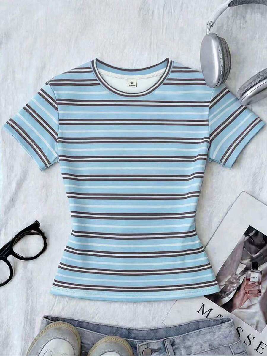 SHEIN تي شيرت وردي مخطط ضيق الأكمام القصيرة للفتيات المراهقات – ملابس علوية أساسية كاجوال - متعدد الألوان - مشاهدة 1