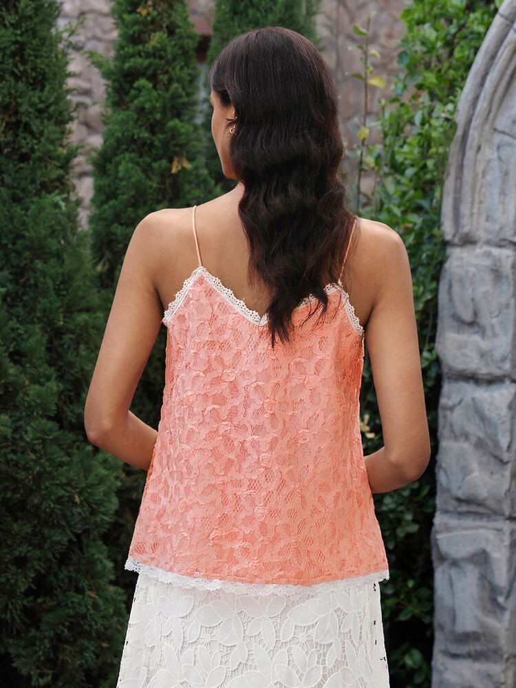 VOLUPTÉ CURVE Women's Spring/Summer White Top Floral Lace V-Neck Spaghetti Strap 3D Textured Sweet Romantic Elegant Vacation Casual Date Daily Wedding Guest Outfit - Dusty Pink - View 2