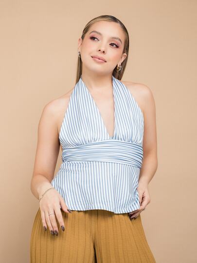 Ximena Robles Ximena Robles 休闲复古优雅通勤百搭蓝白条纹印花露背上衣，适合春夏穿着，舒适透气，是夏季度假和海滩休闲的理想之选。