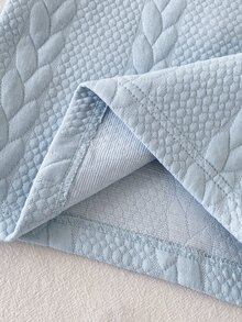 SHEIN Playful Pals 2件組幼兒男童波羅領長褲套裝 學院風 嬰兒藍 粗針編織 假兩件式 長袖波羅領 輕便 生日派對 秋季保暖 周歲馬主題 - 淺藍色 - 查看 10