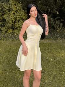hhfernanda 女士纽扣装饰吊带迷你连衣裙，浅黄色 - 鵝黃色 - 查看 4