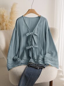CosyJoli Blusa de talla grande casual con cordones, volantes, patchwork, tela texturizada, cuello en V y manga larga para otoño - Azul - Ver 6