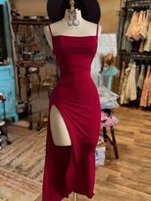 NostaNoir Women's Fashionable Solid Color Slit Dress - Red - View 3