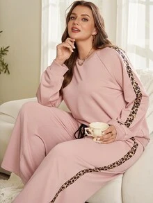 EMERY ROSE طقم نسائي مقاس كبير بتصميم كتل لونية، سويت شيرت بأكمام طويلة وبنطال رياضي، كاجوال للاستخدام اليومي، ملابس شتوية للنساء خريف وشتاء 2026 - متعدد الألوان - مشاهدة 1