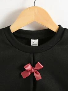 SHEIN Elladie kids 2件組少女簡約時尚粉色蝴蝶結黑色上衣與粉色長褲運動套裝 - 彩色 - 查看 3